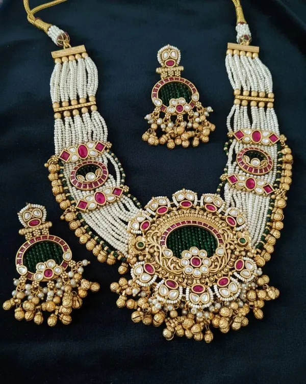 White_Brass_Silver_Plated_Beautiful_Uncut_2_Line_Necklace_Set_With_Maangtika_For_Women_And_Girls