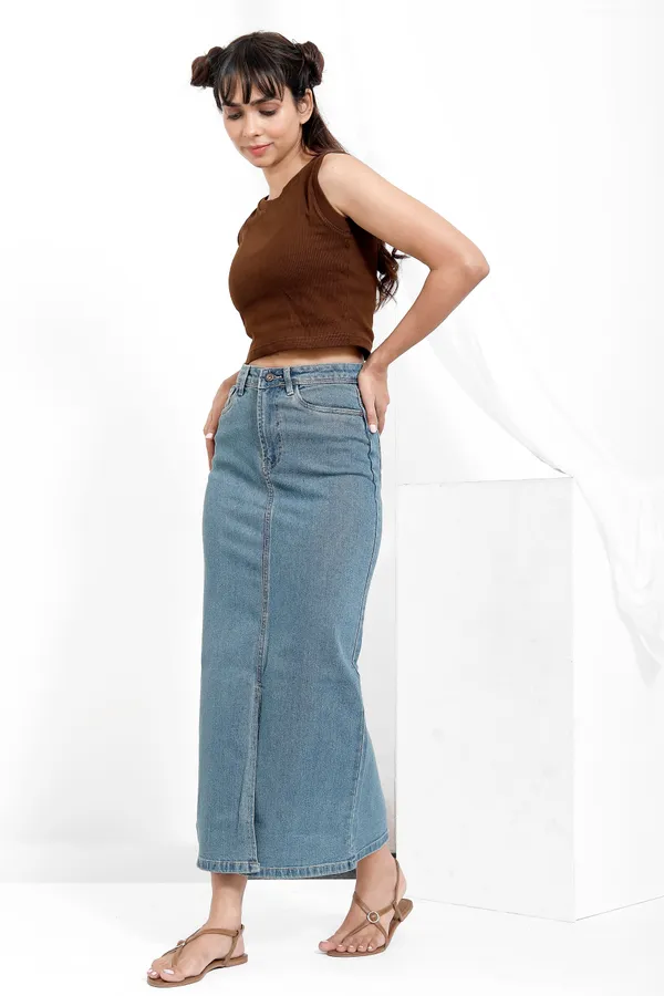 Fade_Blue_Cotton_Lycra_Bright_Tint_Wash_Long_Skirt_For_Women_And_Girls