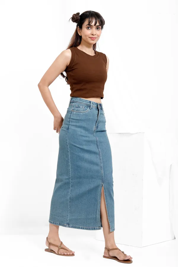 Fade_Blue_Cotton_Lycra_Bright_Tint_Wash_Long_Skirt_For_Women_And_Girls