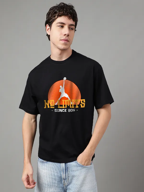 Black_Cotton_Printed_Round_neck_T-Shirt_For_Men