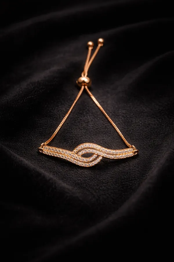 Golden_Alloy_Bracelet_For_Women