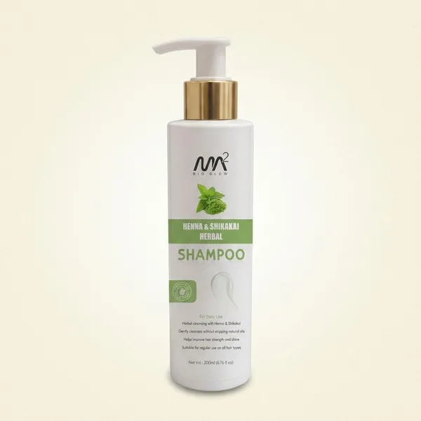 Henna_And_Shikakai_Herbal_Shampoo