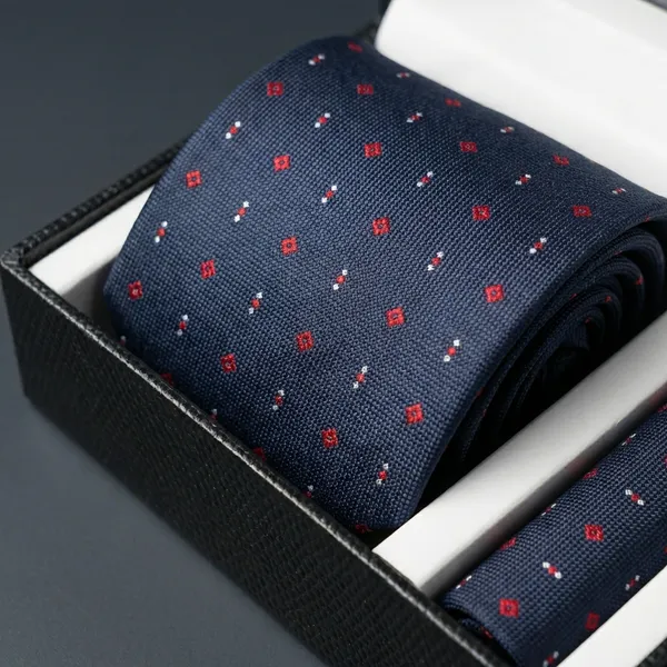 Premium_Polka_Dot_Tie_With_Matching_Pocket_Square_Gift_Set_For_Men_Pack_Of_1
