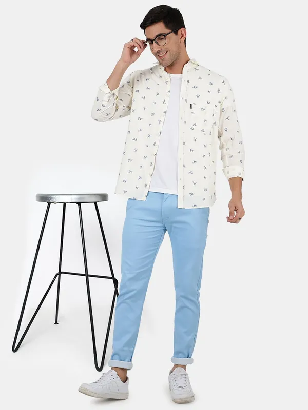 Blue_Paper_Cotton_Premium_Fabric_Chinos_For_Men
