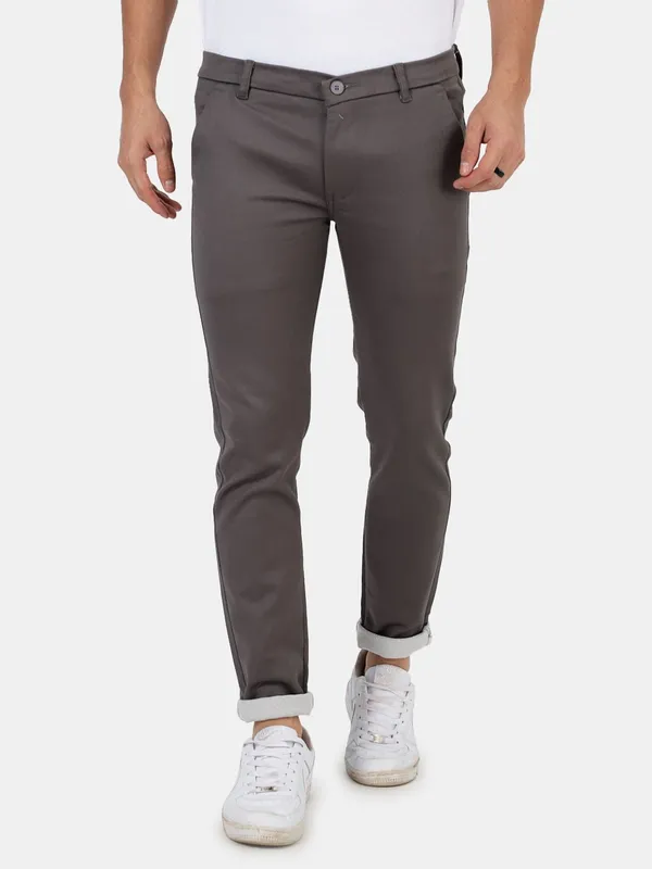 Grey_Poplin_Laffer_Premium_Fabric_Chinos_For_Men
