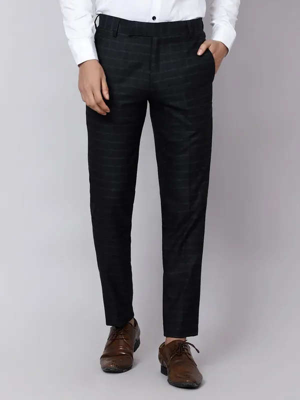 Black_Terry_Rayon_Premium_Fabric_Trousers_For_Men