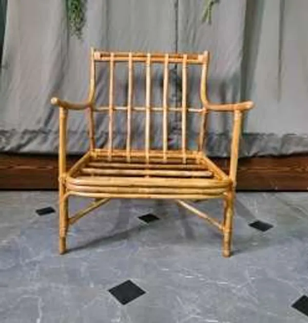 Brown_Unique_Bamboo_Cane_Chair_For_Home_Decor