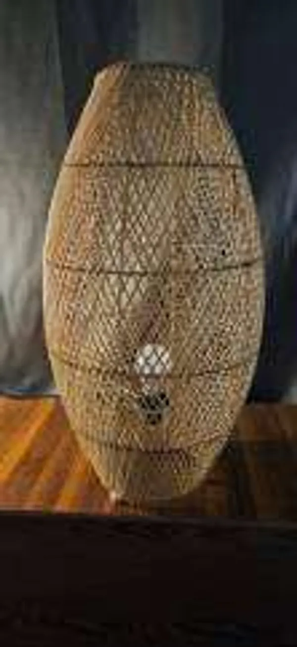 Brown_Cane_Handmade_Floor_Lamp_For_Home_Decor