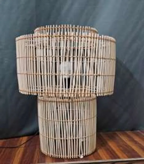 Brown_Cane_Handmade_Floor_Lamp_For_Home_Decor