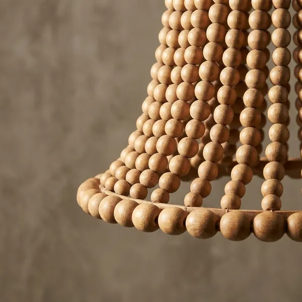 Brown_Wooden_And_Beads_Pendant_Lamp_For_Home_Decor
