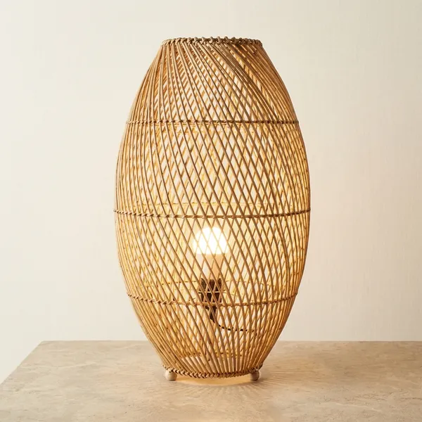 Brown_Cane_Handmade_Floor_Lamp_For_Home_Decor