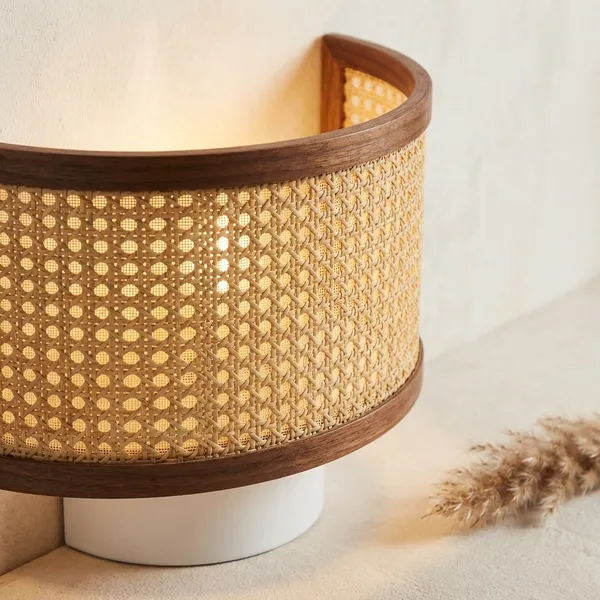 Brown_Rattan_Weaving_Wall_Lamp_For_Home_Decor