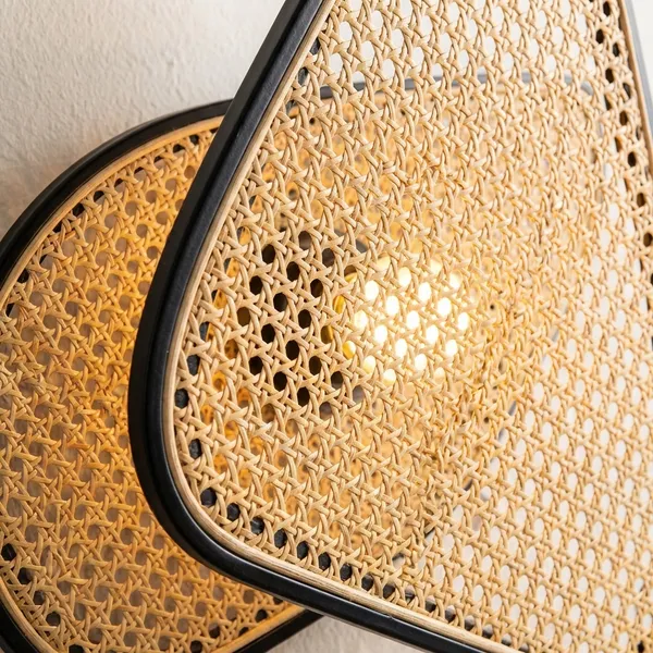 Brown_Rattan_Weaving_Wall_Lamp_For_Home_Decor