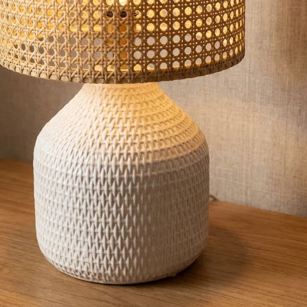 Brown_Unique_Cane_Table_Lamp_For_Home_Decor