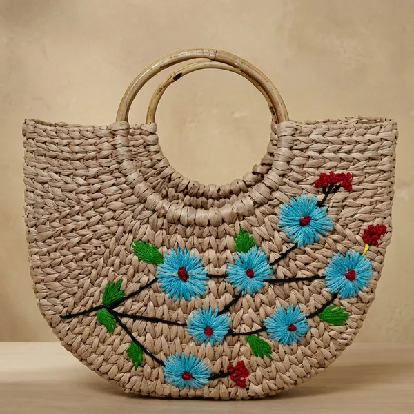 Brown_Rattan_Handmade_Basket_For_Home_Decor