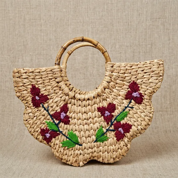 Brown_Rattan_Handmade_Basket_For_Home_Decor