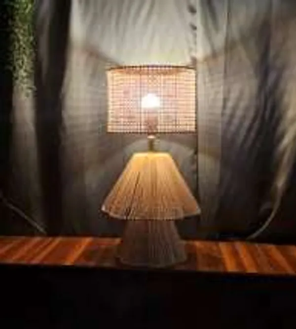 Brown_Cane_Handmade_Table_Lamp_For_Home_Decor