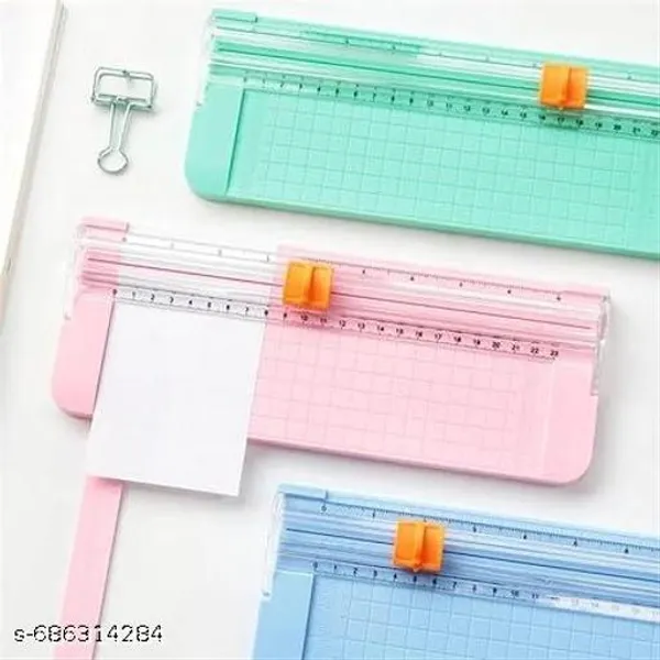 Multicolor_Plastic_Geometry_And_Rulers_For_Students