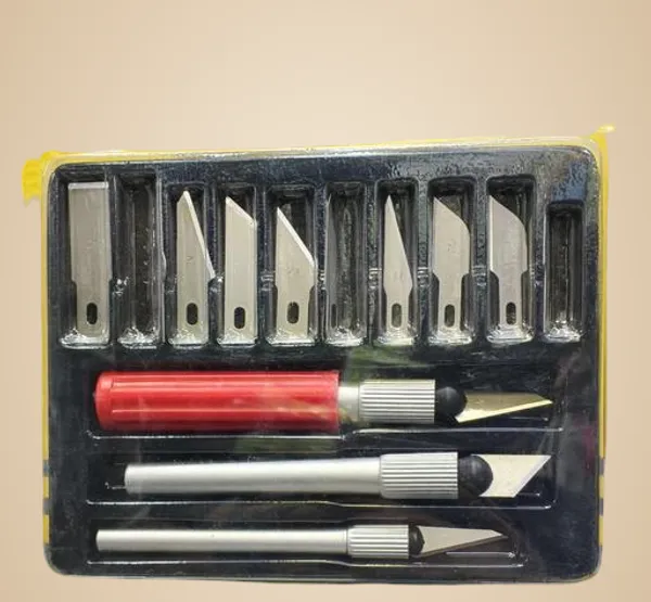 Multicolor_Stainless_Steel_Blades_Aluminum_Abs_Plastic_Handles_Cutting_Tools_For_Students