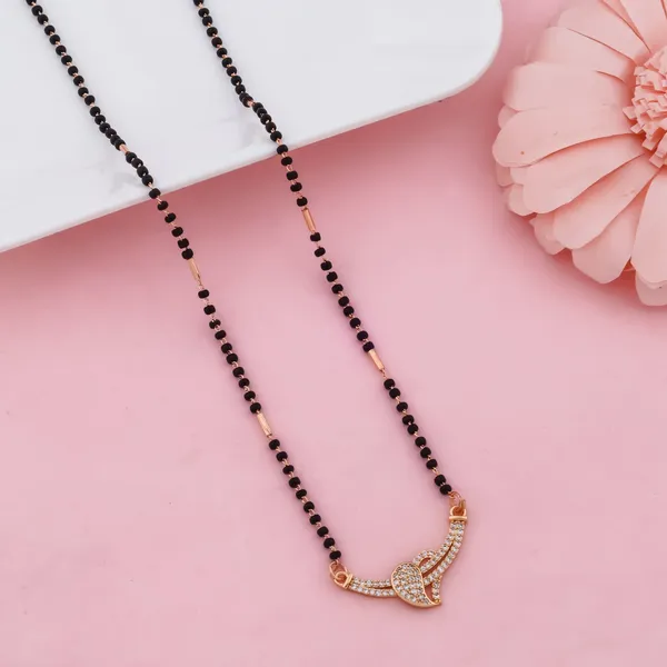 Golden_Eterna_Heart_Curve_Designer_Mangalsutra_Modern_Bead_Pendant_For_Women