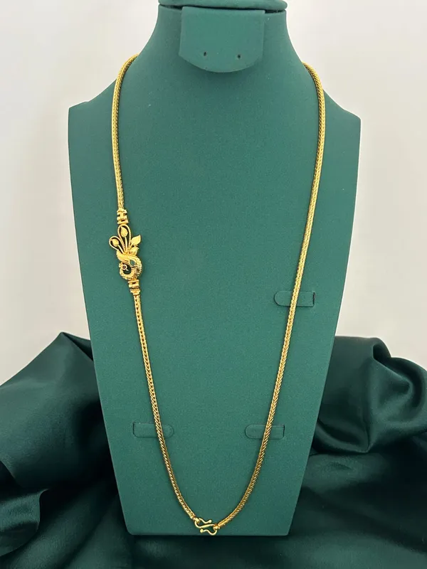Heritage_Peacock_Long_Gold_Chain