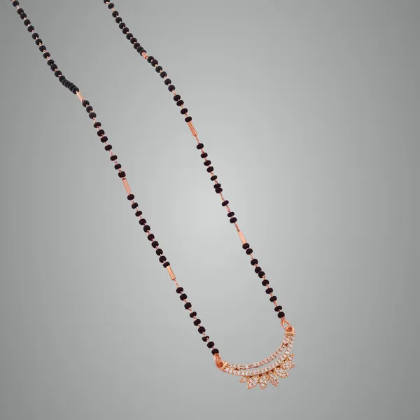 Golden_Aura_Curve_Modern_Mangalsutra_With_Sparkle_Pendant_For_Women