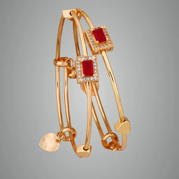 Golden_Finish_Imitation_Bracelet_With_Stone_For_Women