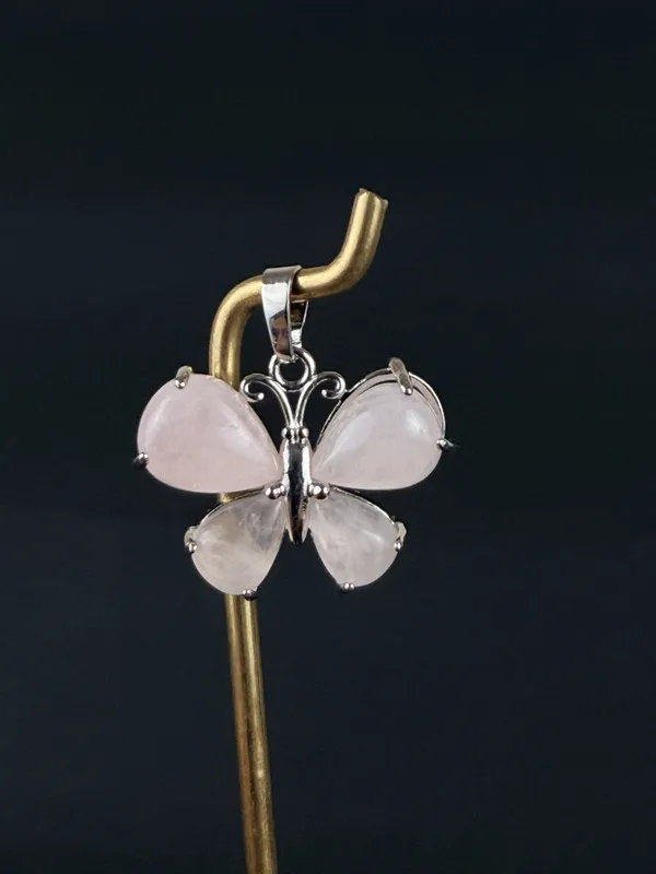 Rose_Quartz_Butterfly_Pendant_For_Self_Love_&_Peaceful_Relationship