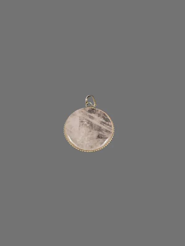 Rose_Quartz_Round_Pendant_For_Self_Love_&_Peaceful_Relationship
