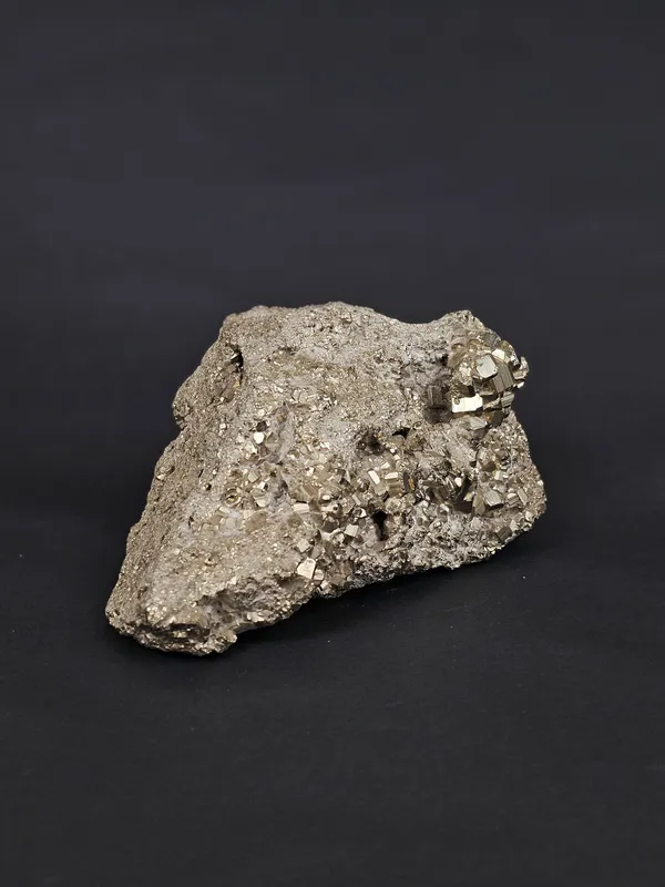 Pyrite_Raw_Cluster_For_Wealth_&_Motivation