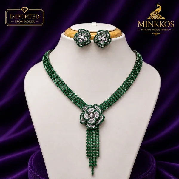 Emerald_Bloom_Swarovski®_Crystal_Imported_Jewellery_Set