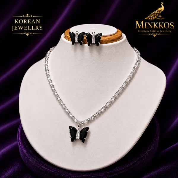 Korean_Midnight_Butterfly_Jewellery_Set