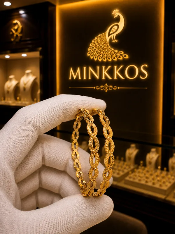MINKKOS_Infinity_Link_Gold_Bangles