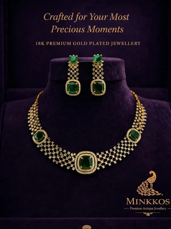 Premium_Traditional_Emerald_Green_Gold_Stone-Studded_Necklace