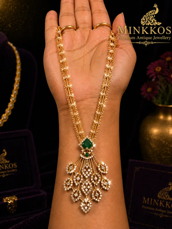 Peacock_Royale_Pearl_Pendant_Set_Chandraharam