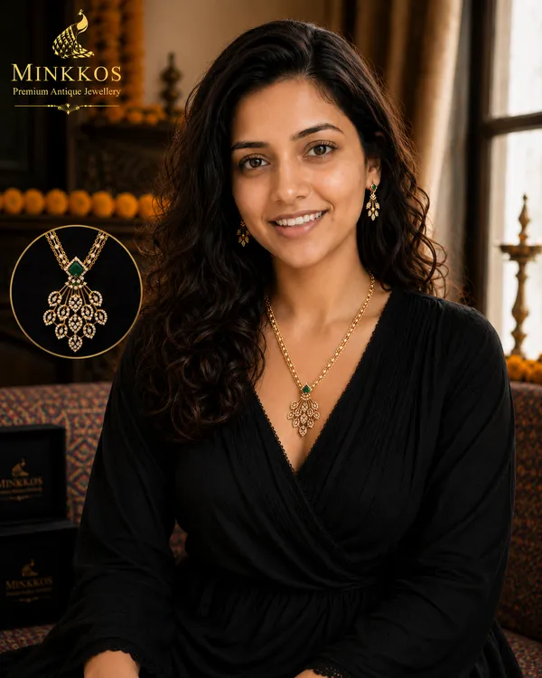 Peacock_Royale_Pearl_Pendant_Set_Chandraharam