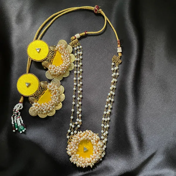Yellow_Handmade_Brass_Fancy_Design_Choker_Set_For_Women