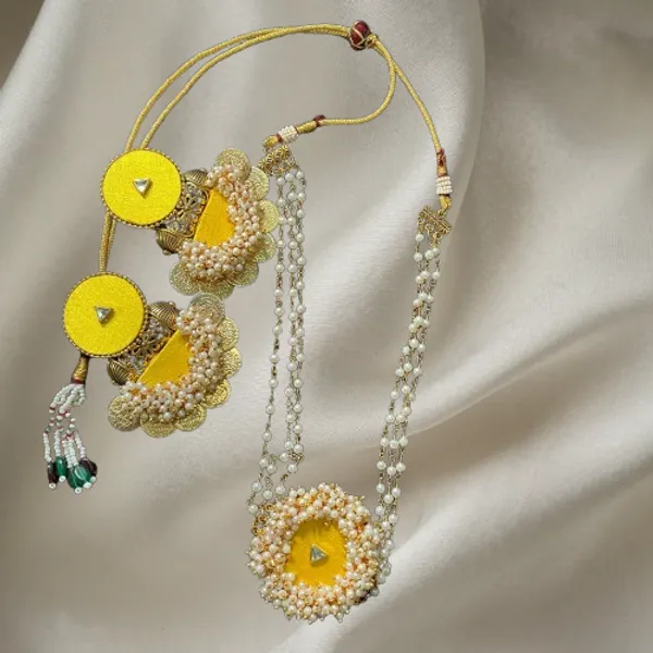 Yellow_Handmade_Brass_Fancy_Design_Choker_Set_For_Women