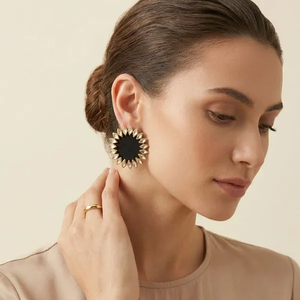 Black_Handmade_Brass_Fancy_Design_Earrings_For_Women