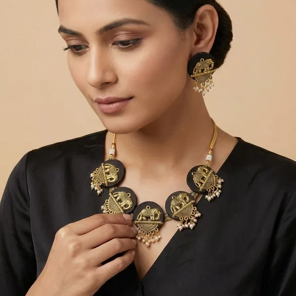 Black_&_Gold_Handmade_Brass_Fancy_Design_Necklace_Set_For_Women