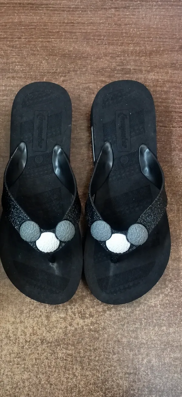 Black_Eva_Lightweight_Daily_Wear_Flip_Flops_For_Women_And_Girls