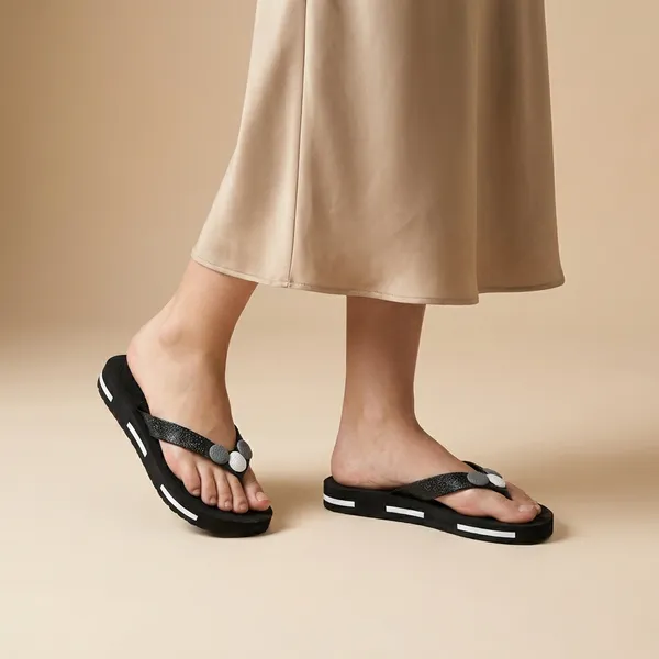 Black_Eva_Lightweight_Daily_Wear_Flip_Flops_For_Women_And_Girls