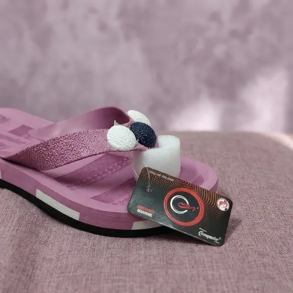 Pink_Eva_Lightweight_Daily_Wear_Flip_Flops_For_Women_And_Girls