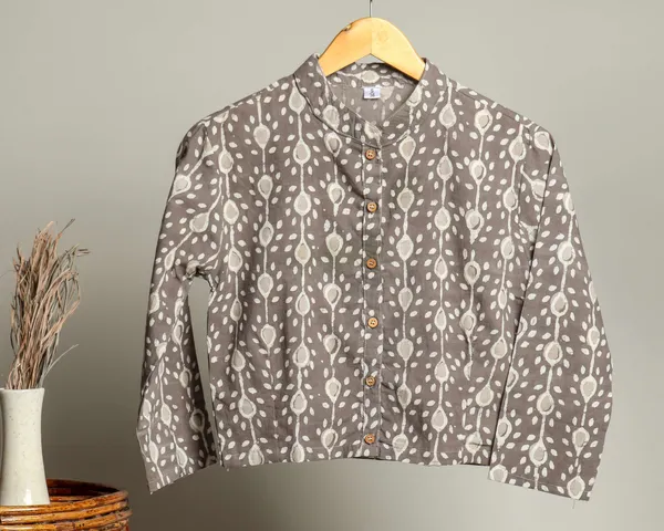 Multicolor_Cotton_Handmade_Block_Print_Ethnic_Floral_Printed_Top_with_Long_Sleeves_Short_Jacket_Bagru_For_Women