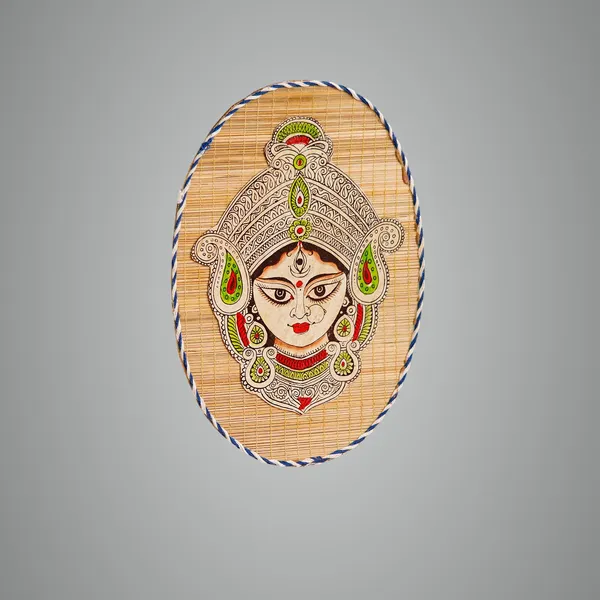 Brown_Oval_Shaped_Design_Bamboo_Hand_Crafted_Wall_Hangings_Of_Durga_Maa_For_Home_Decor_Bamboo_Art_For_Wall_Decor