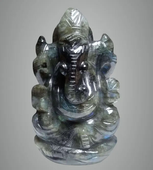 Grey_&_Blue_Flash_Crystal_Ganesha_Idol_For_Home_Dcor_Peace_And_Serenity_Happy_Man_For_Good_Luck_Wealth_Prosperity_At_Home_Office_Ganesha_Idol_For_Gift_Item