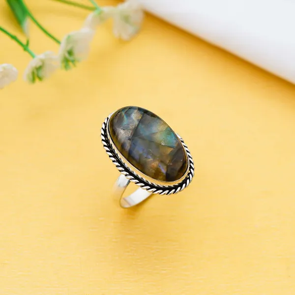 Grey_&_Blue_Flash_Arts_Crystal_Products_Natural_Labradorite_Ring_Set_For_Women_Vintage_Joint_Knuckle_Stackable_Rings_Oval_Gemstone_Ring