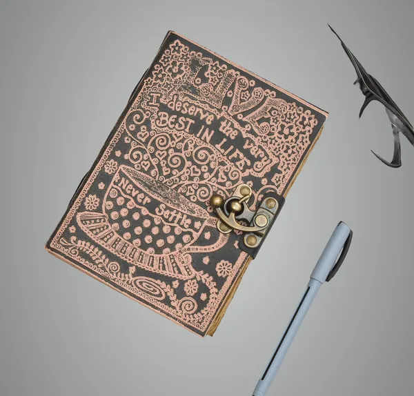 Black_Leather_&_Paper_Diary_For_Unisex