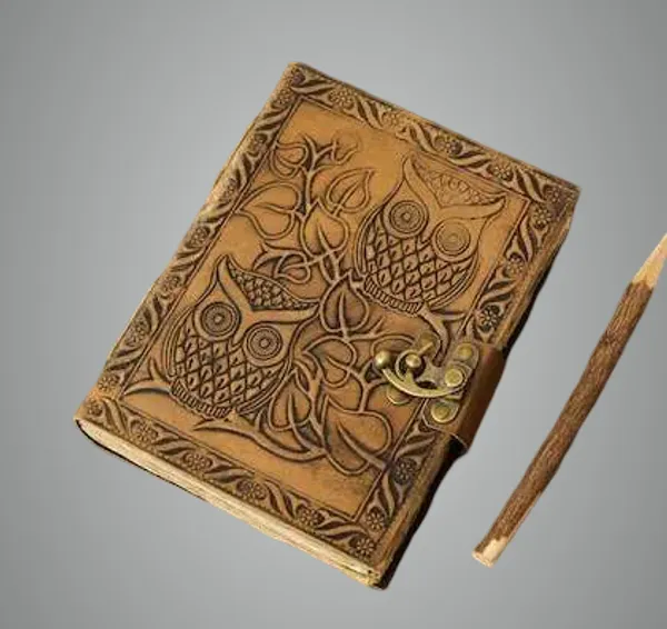 Golden_Leather_&_Paper_Diary_For_Unisex