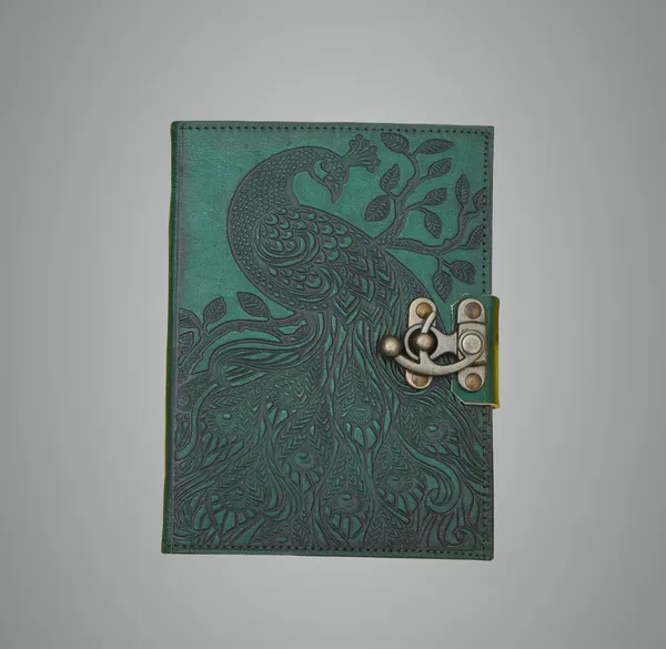Green_Leather_&_Paper_Diary_For_Unisex